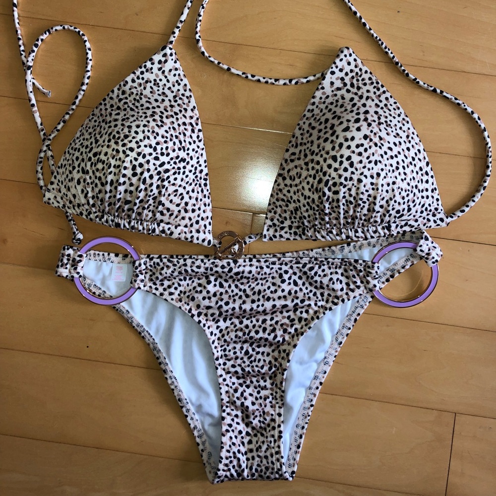 🎉Price drop 🎉NWOT VS leopard bikini